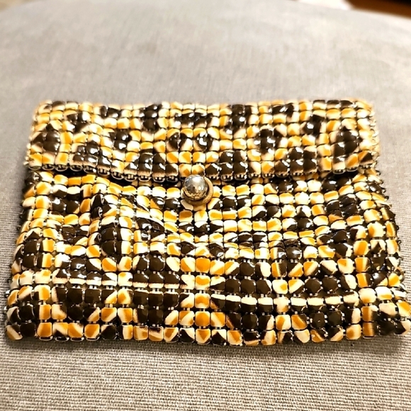 Elegant Black and Gold Mesh Change Purse Clutch. Satin Lined. - Picture 1 of 6